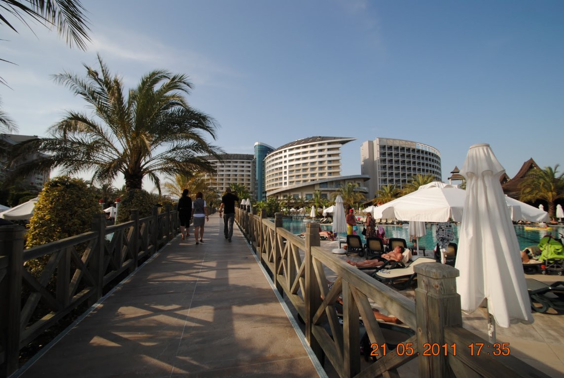 imagini hotel ROYAL WINGS LARA